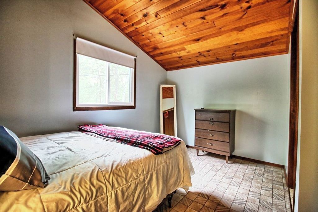 Photo of Bedroom in Beaconia