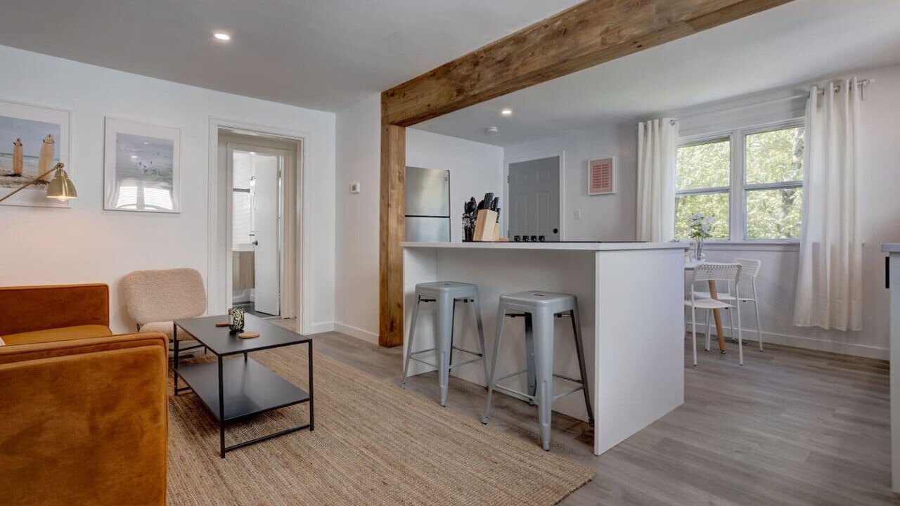 Photo of Livingroom in Dartmouth