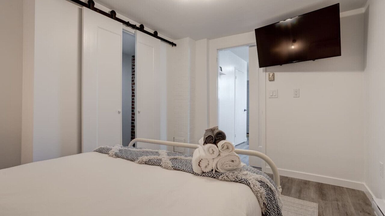 Photo of Bedroom in Dartmouth