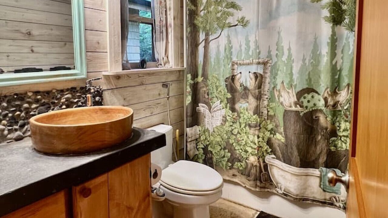 Photo of Bathroom in Regional District of Nanaimo