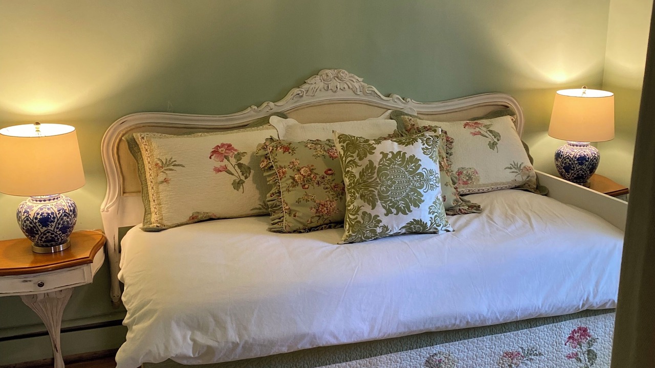 Photo of Bedroom in Saint-Sacrement