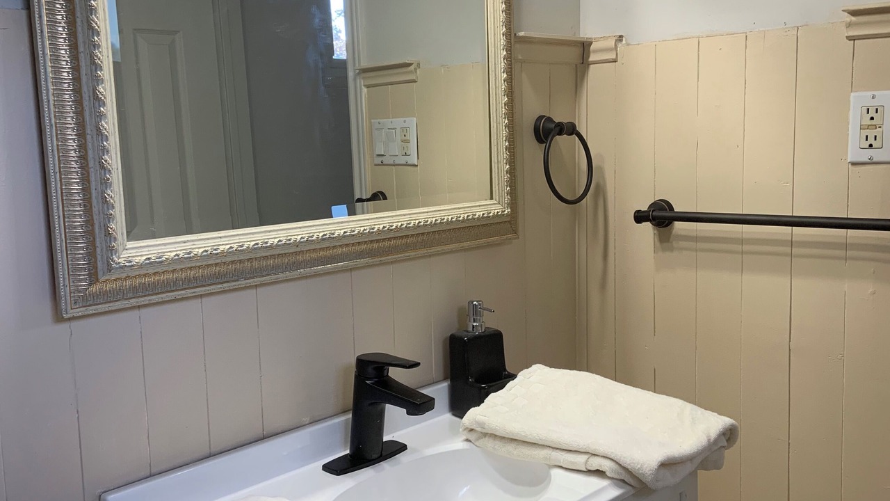 Photo of Bathroom in Barrie
