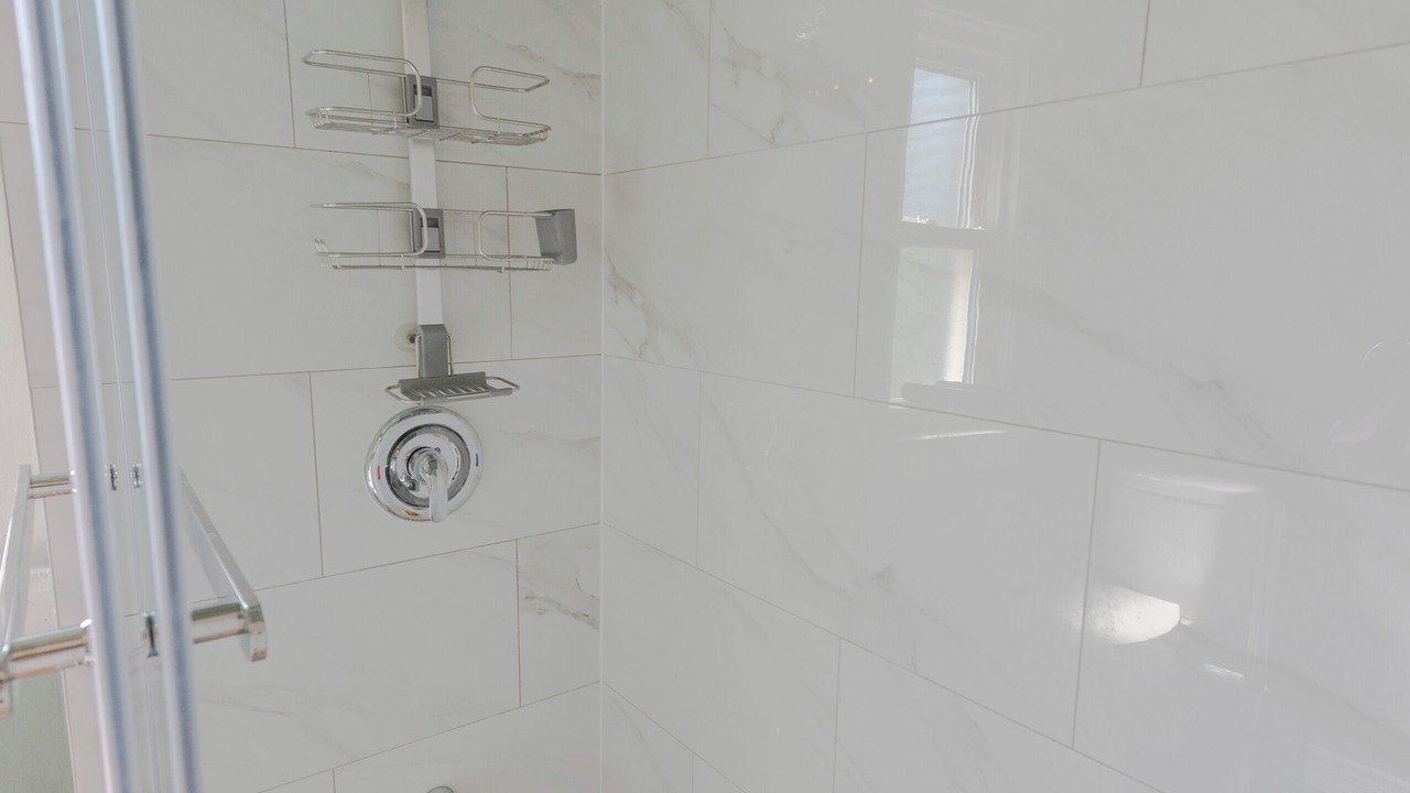 Photo of Bathroom in Niagara Falls