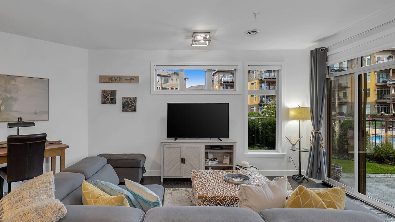 Photo of Livingroom in Westbank