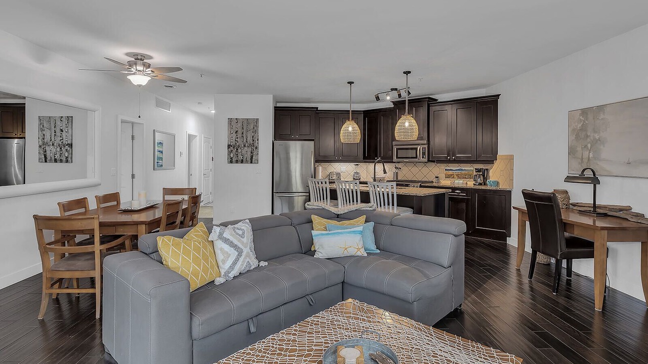 Photo of Livingroom in Westbank