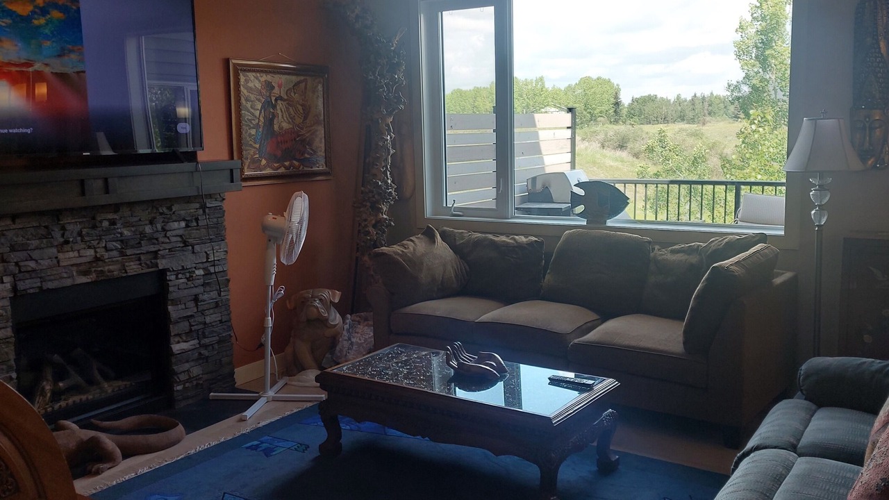 Photo of Livingroom in Cochrane