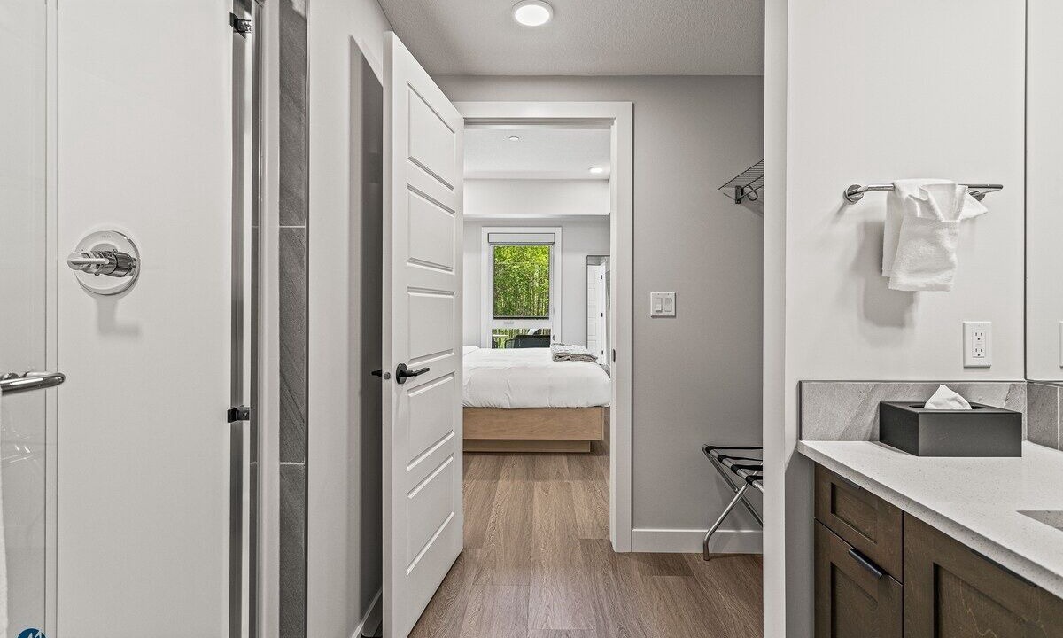 Photo of Bathroom in Dead Man's Flats
