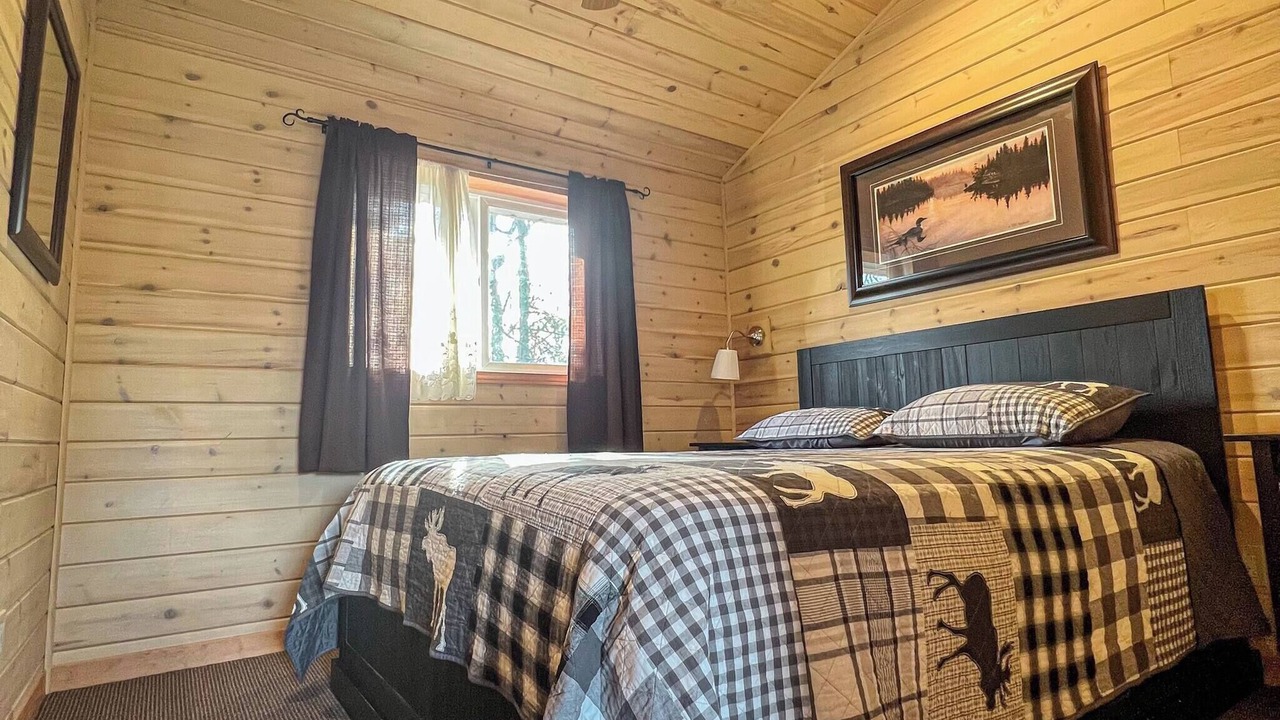 Photo of Bedroom in Magnetawan
