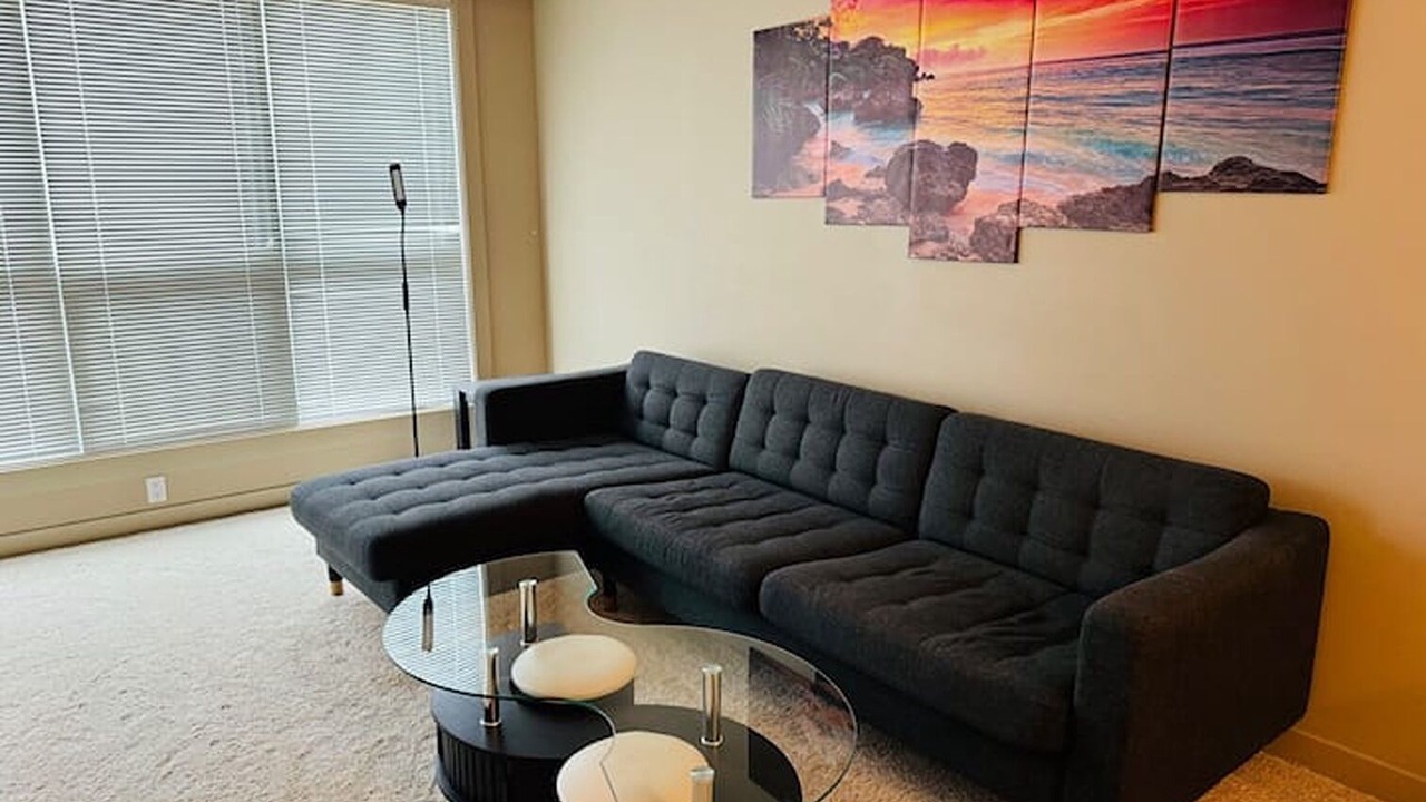 Photo of Livingroom in Haysboro