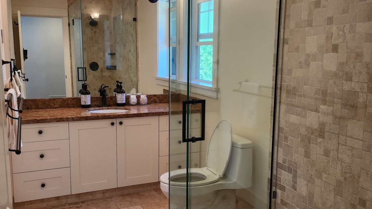 Photo of Bathroom in Bowen Island