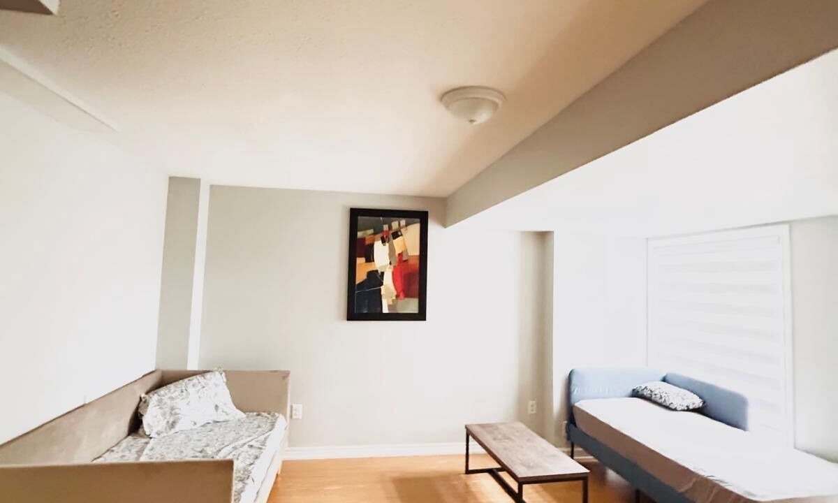 Photo of Livingroom in Brampton