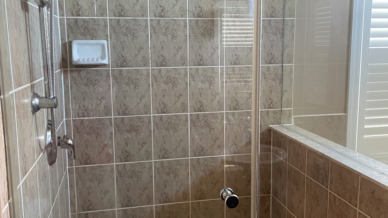 Photo of Bathroom in Halton Regional Municipality