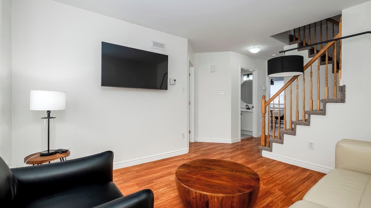 Photo of Livingroom in Terra Nova
