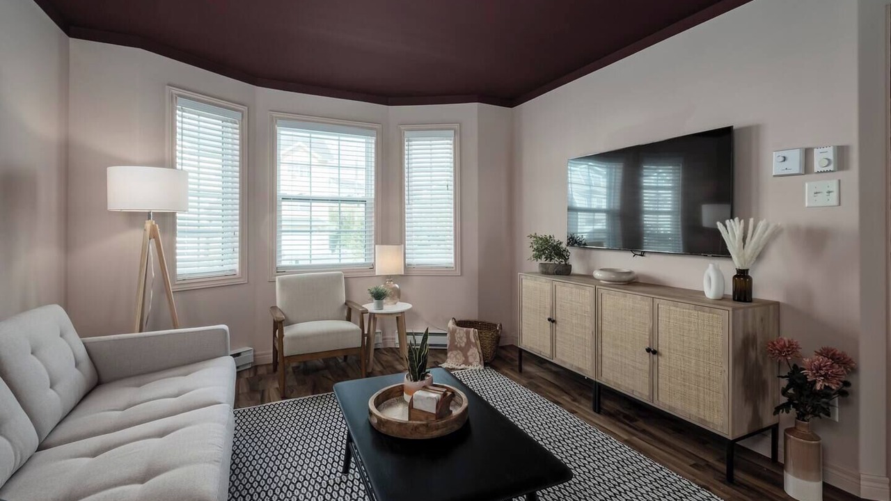 Photo of Livingroom in Terra Nova