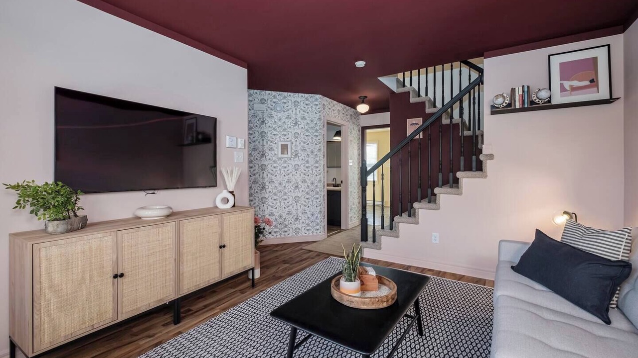 Photo of Livingroom in Terra Nova