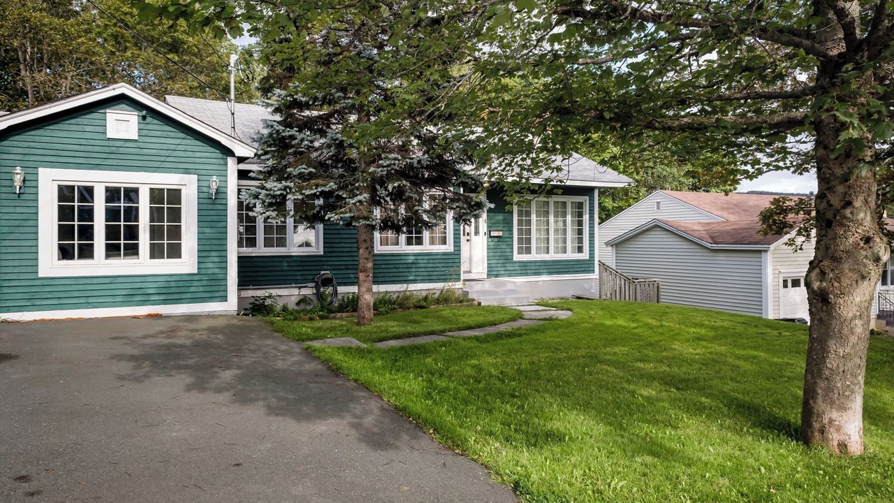 Photo of Outdoor in West End