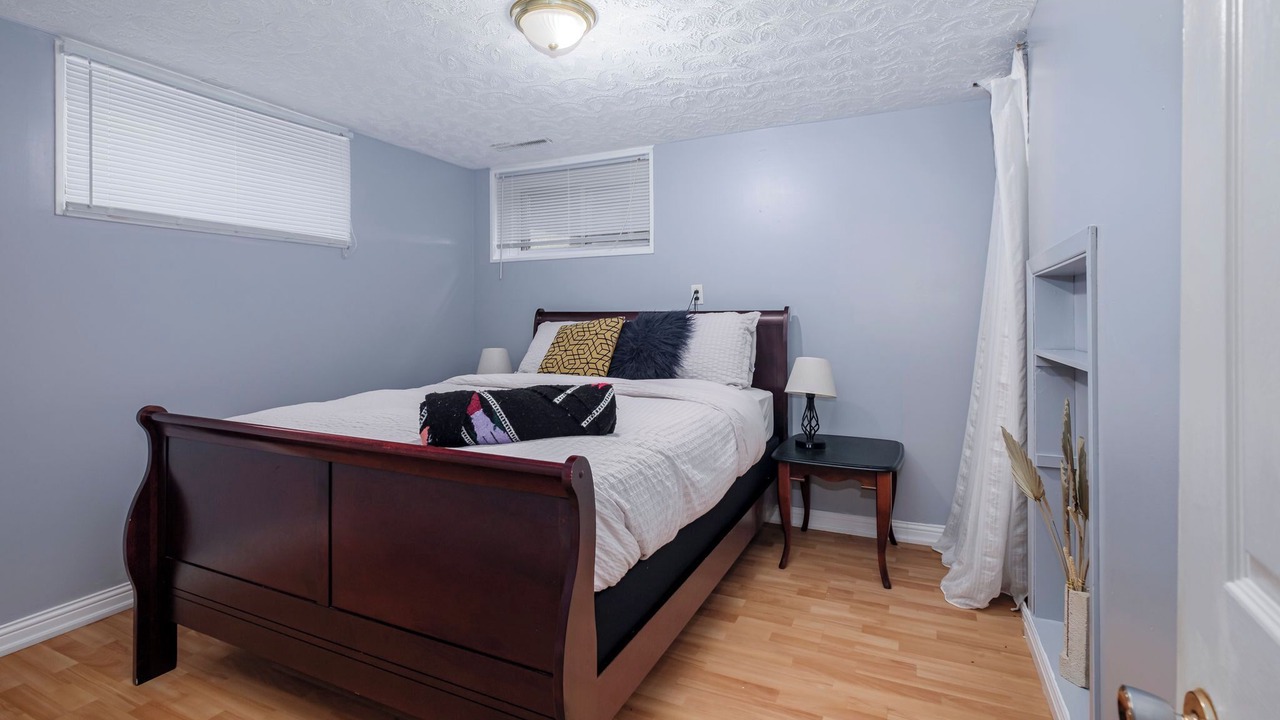Photo of Bedroom in West End