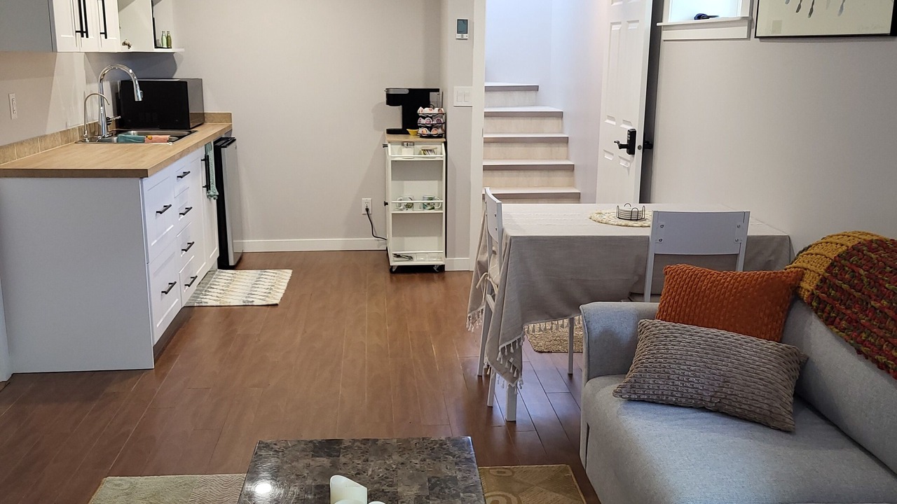 Photo of Livingroom in Inglewood