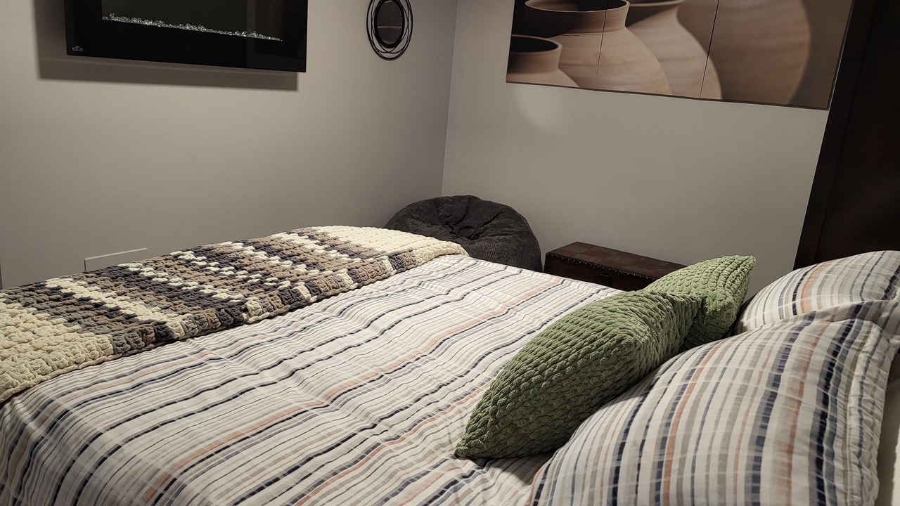 Photo of Bedroom in Inglewood