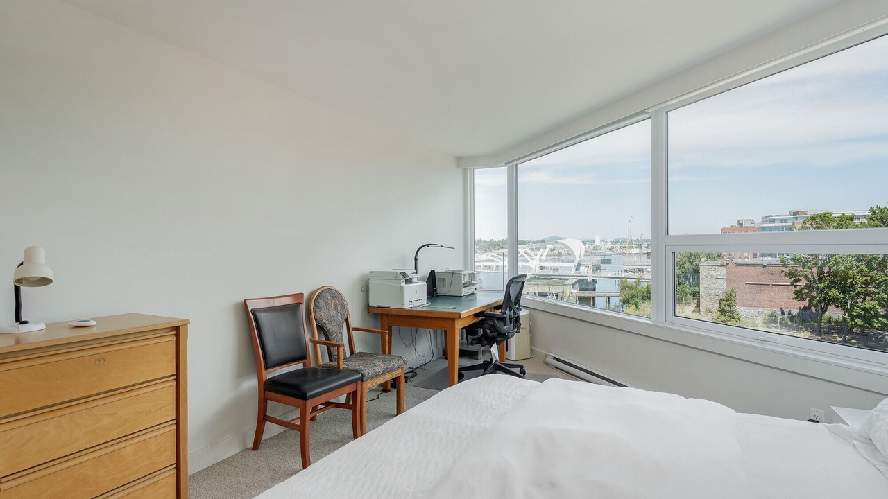 Photo of Bedroom in Inner Harbour