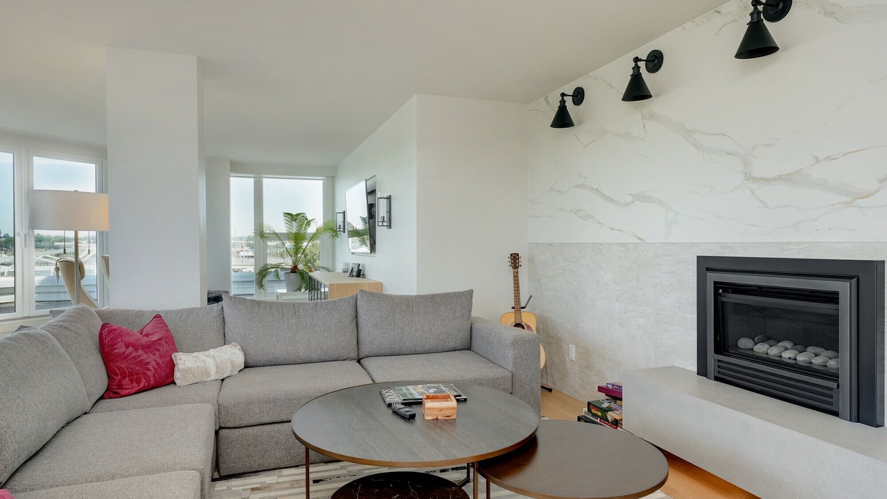 Photo of Livingroom in Inner Harbour