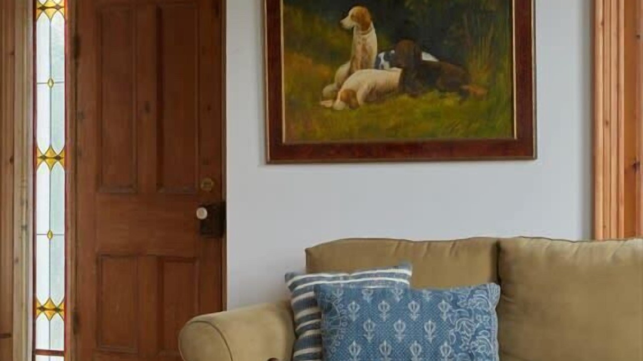 Photo of Livingroom in Milford