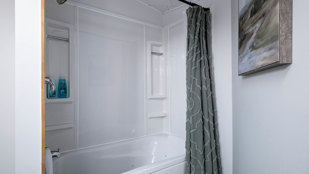 Photo of Bathroom in Terra Nova