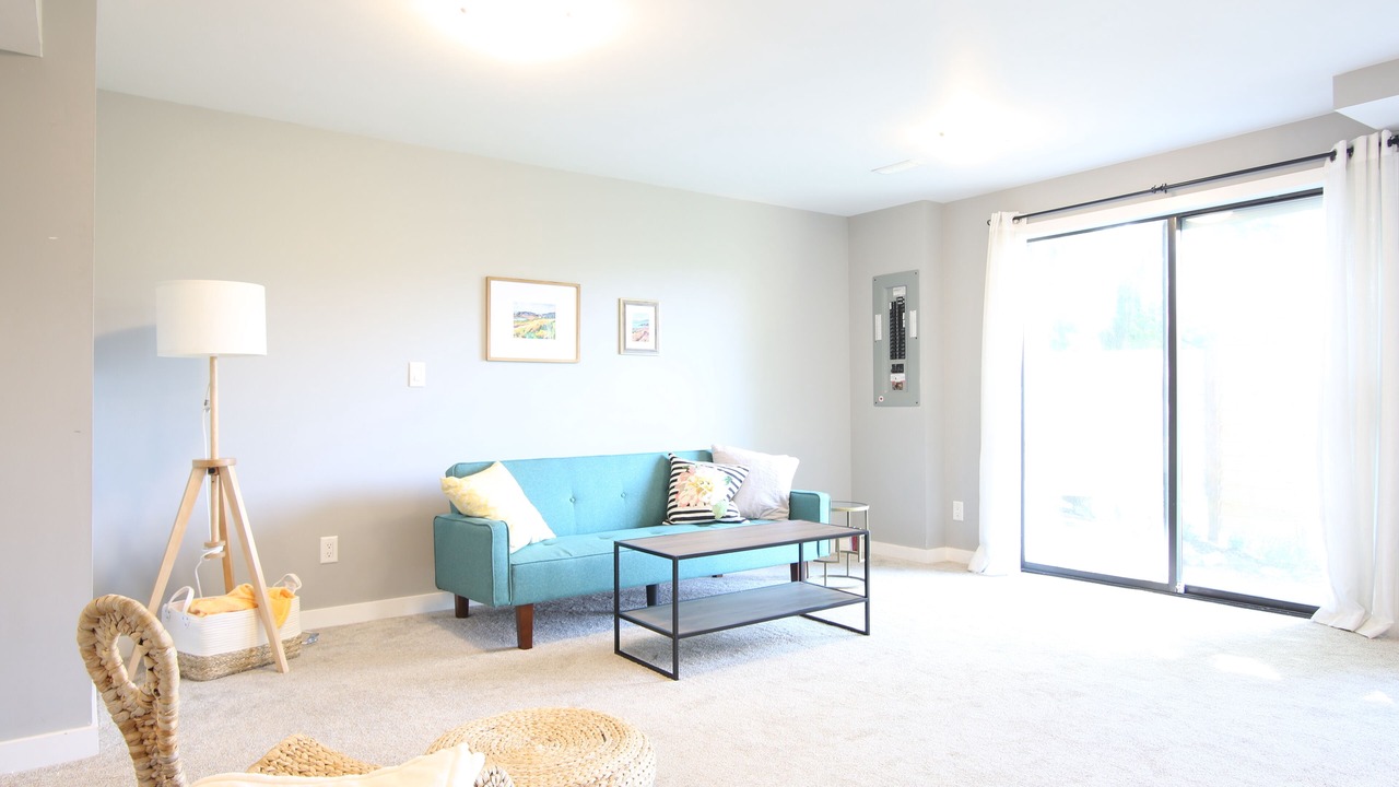 Photo of Livingroom in East Hill
