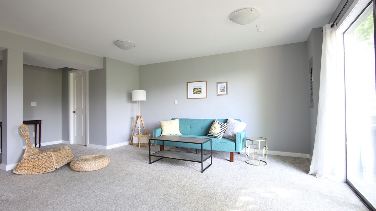 Photo of Livingroom in East Hill