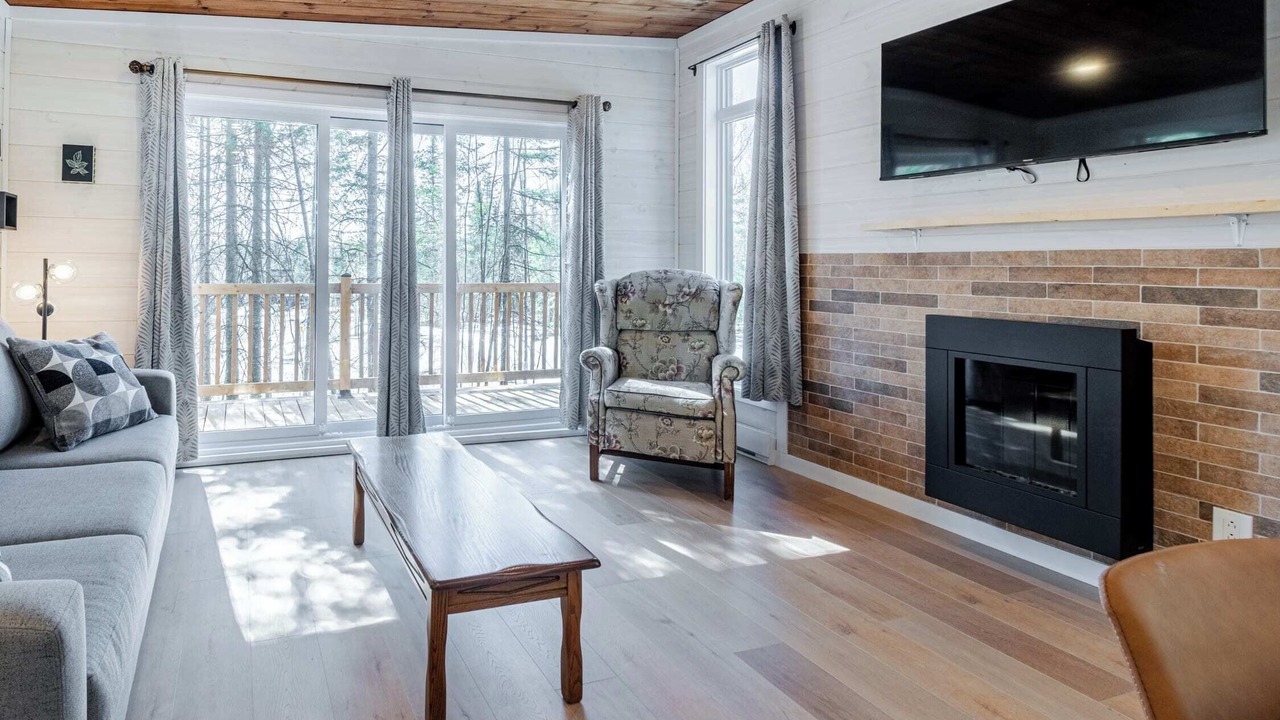 Photo of Livingroom in Adstock