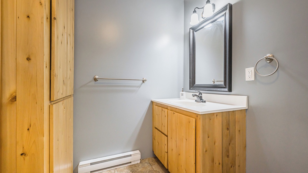 Photo of Bathroom in Tobermory