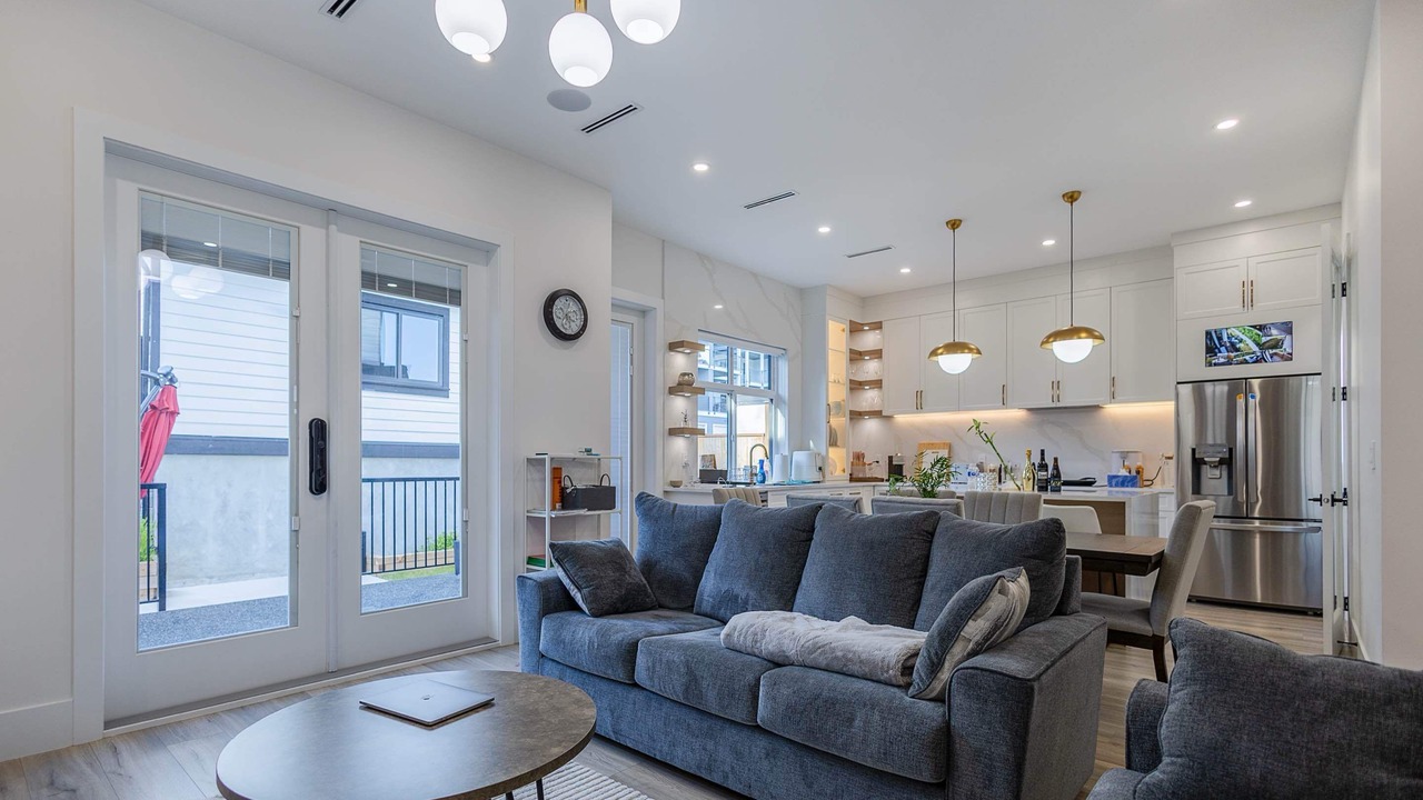 Photo of Livingroom in Surrey