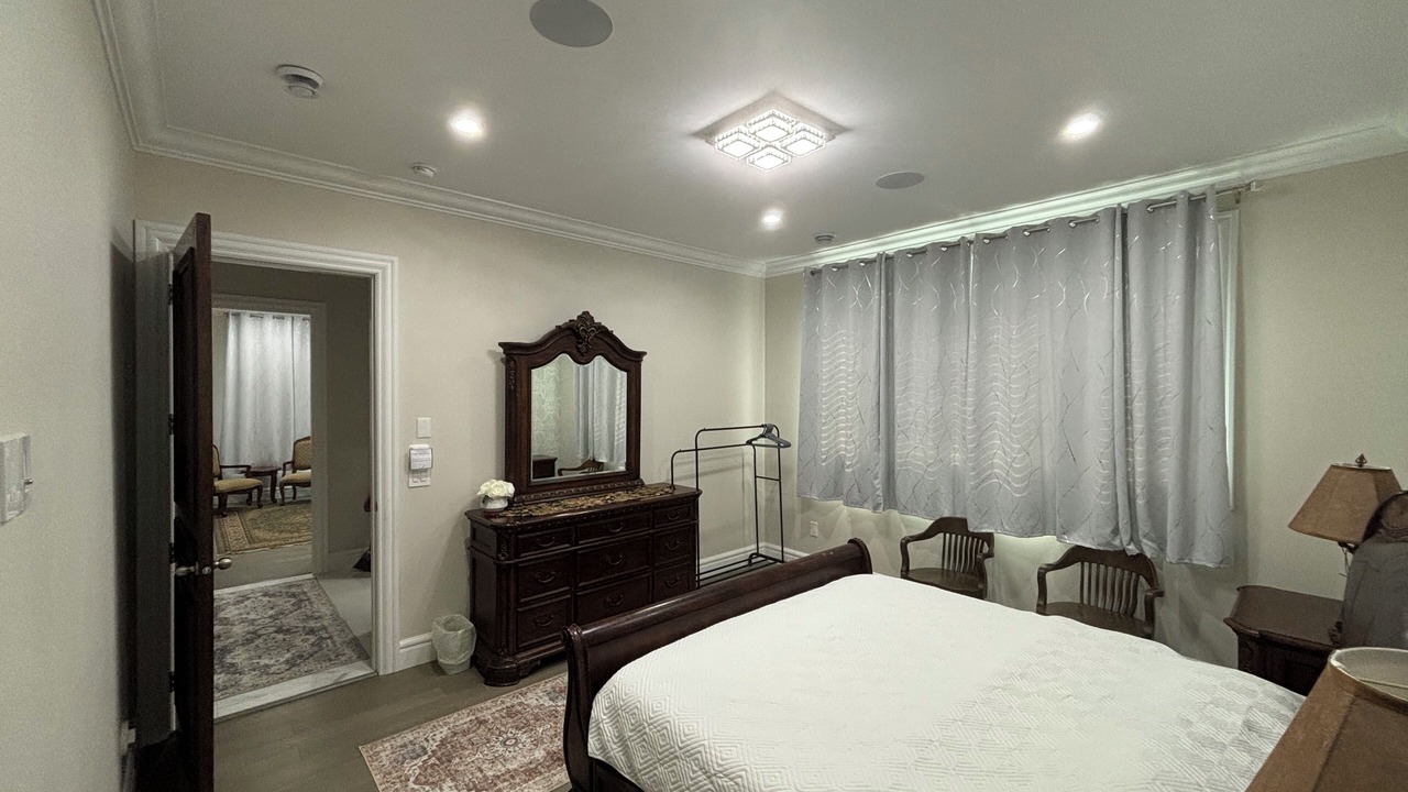Photo of Bedroom in Langley