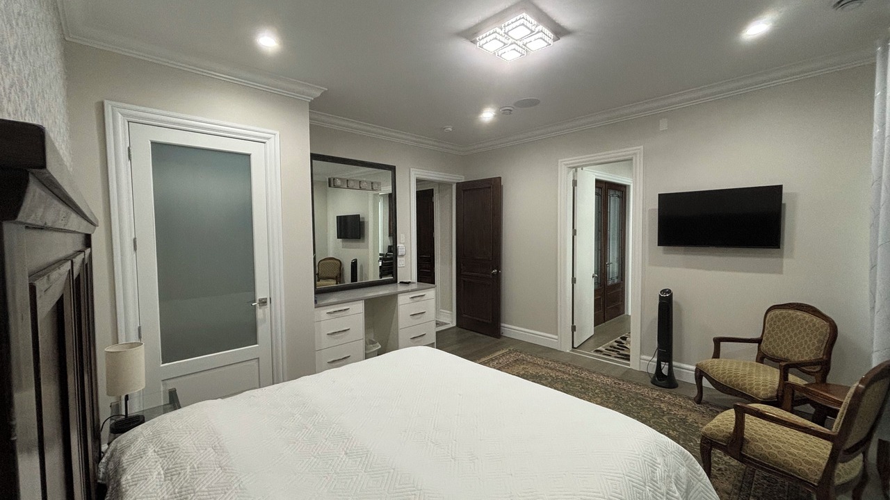 Photo of Bedroom in Langley