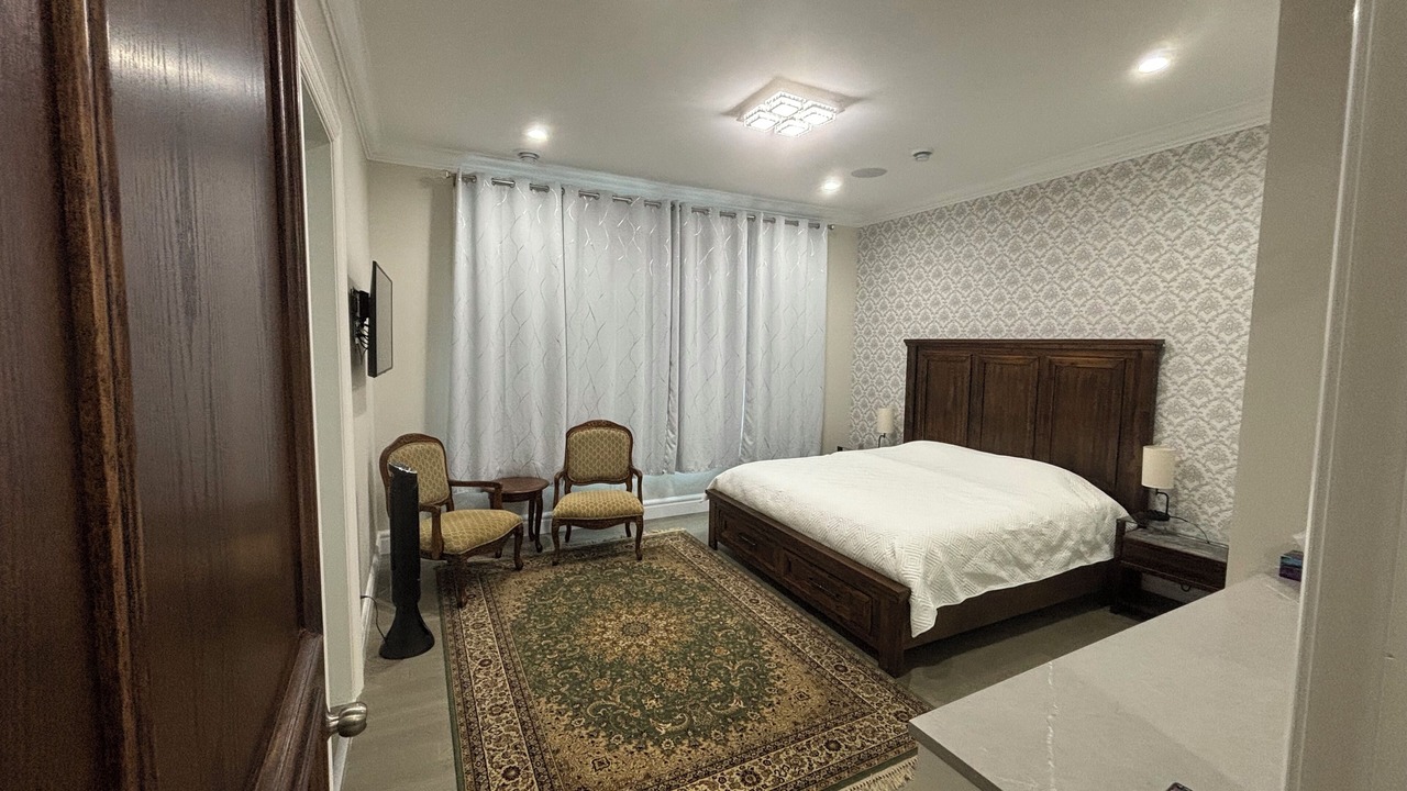 Photo of Bedroom in Langley
