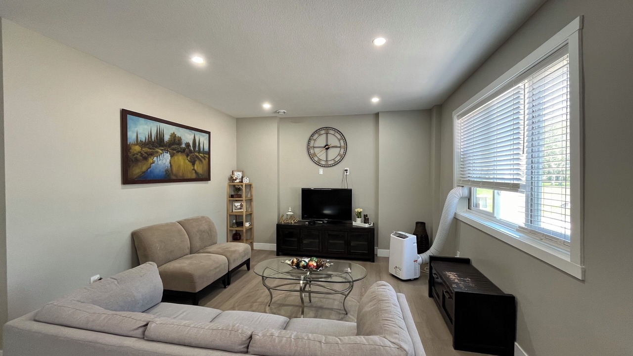 Photo of Livingroom in Conrich