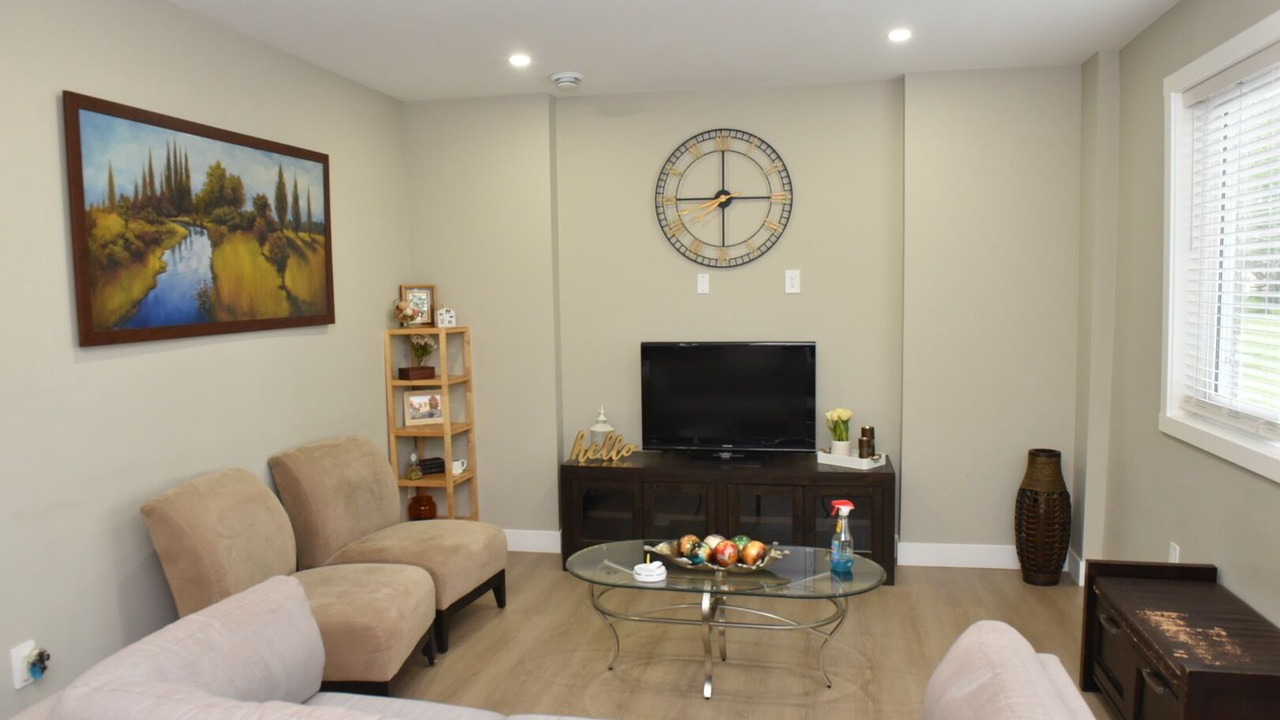 Photo of Livingroom in Conrich