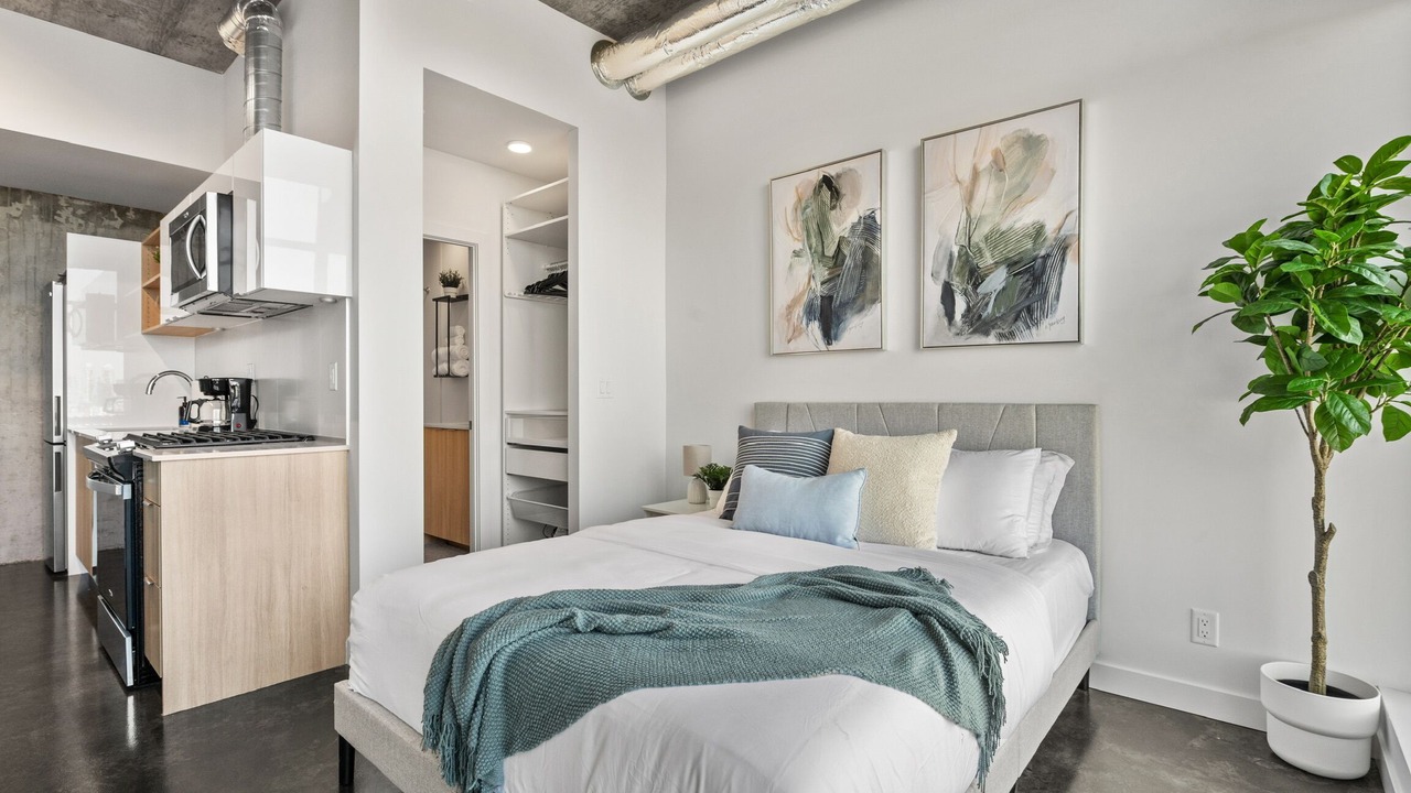 Photo of Bedroom in Connaught