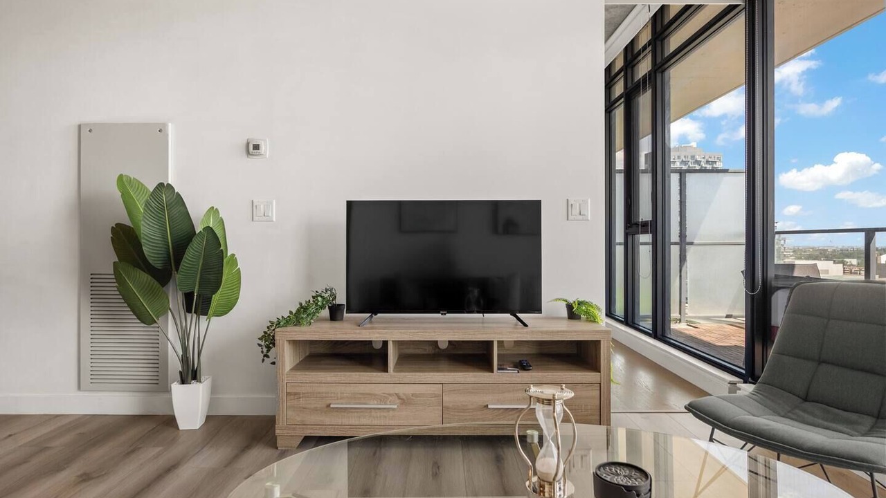 Photo of Livingroom in Connaught
