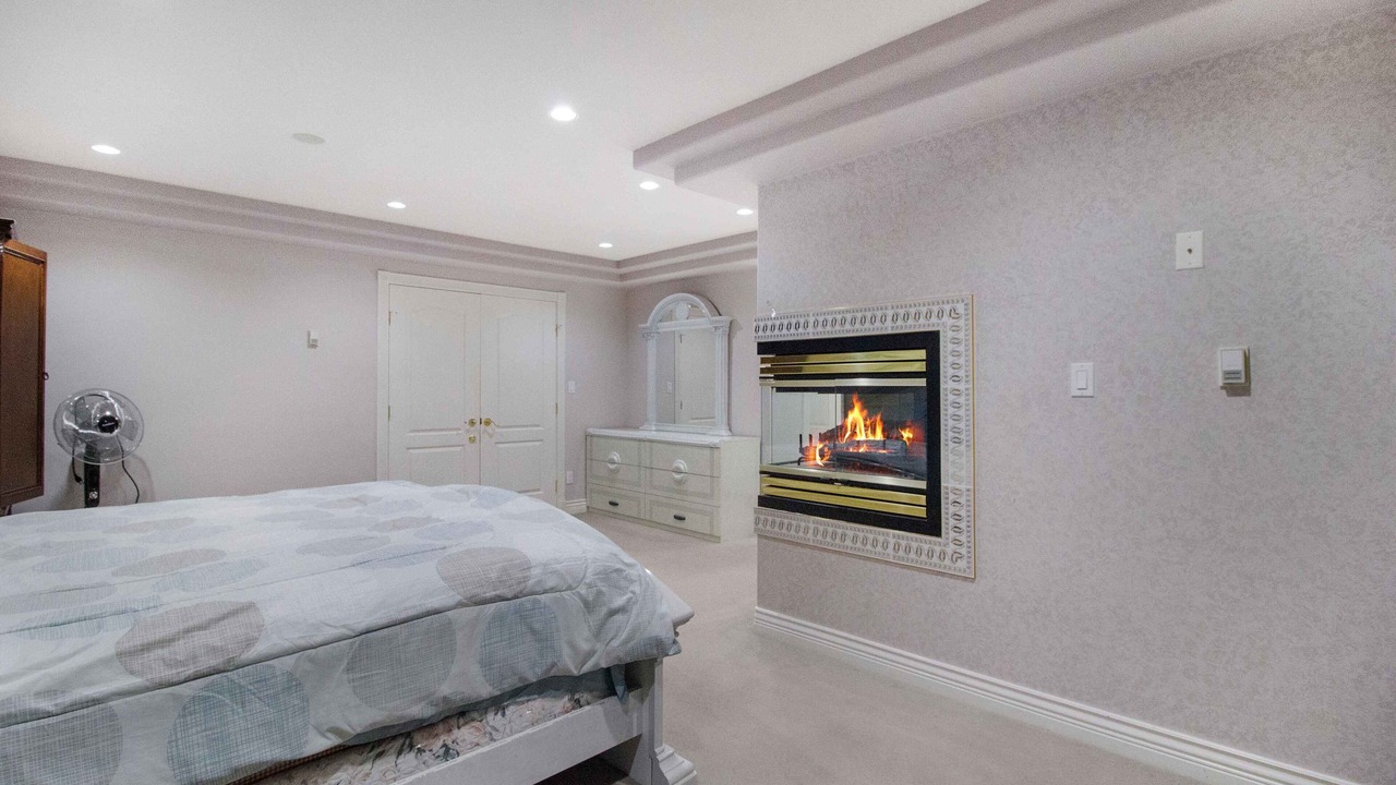 Photo of Bedroom in Surrey Newton