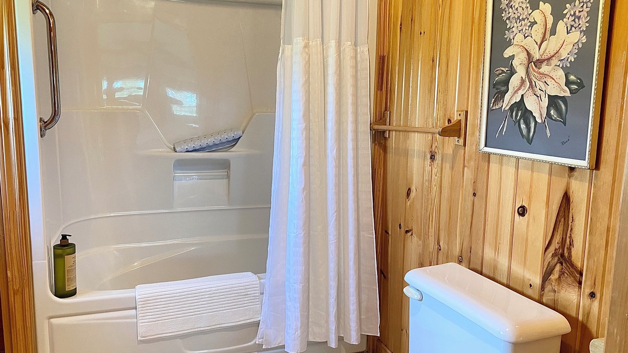 Photo of Bathroom in Saint Peters Bay