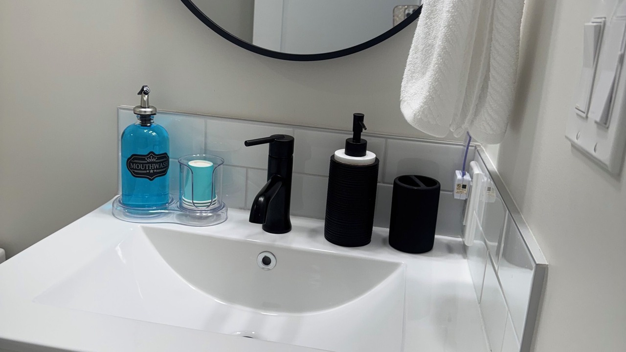Photo of Bathroom in Saanich West