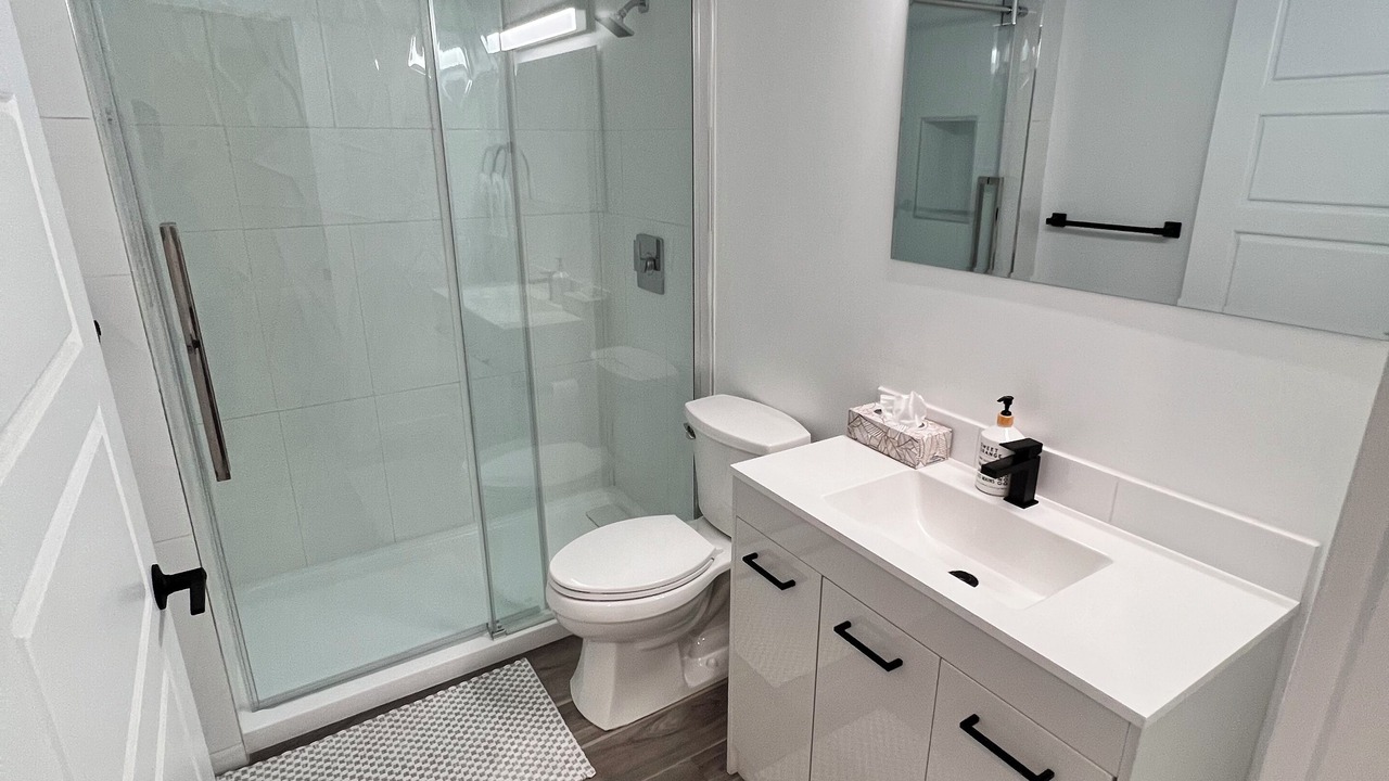 Photo of Bathroom in Leduc