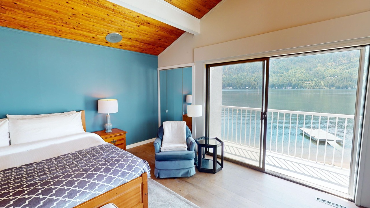 Photo of Bedroom in Christina Lake
