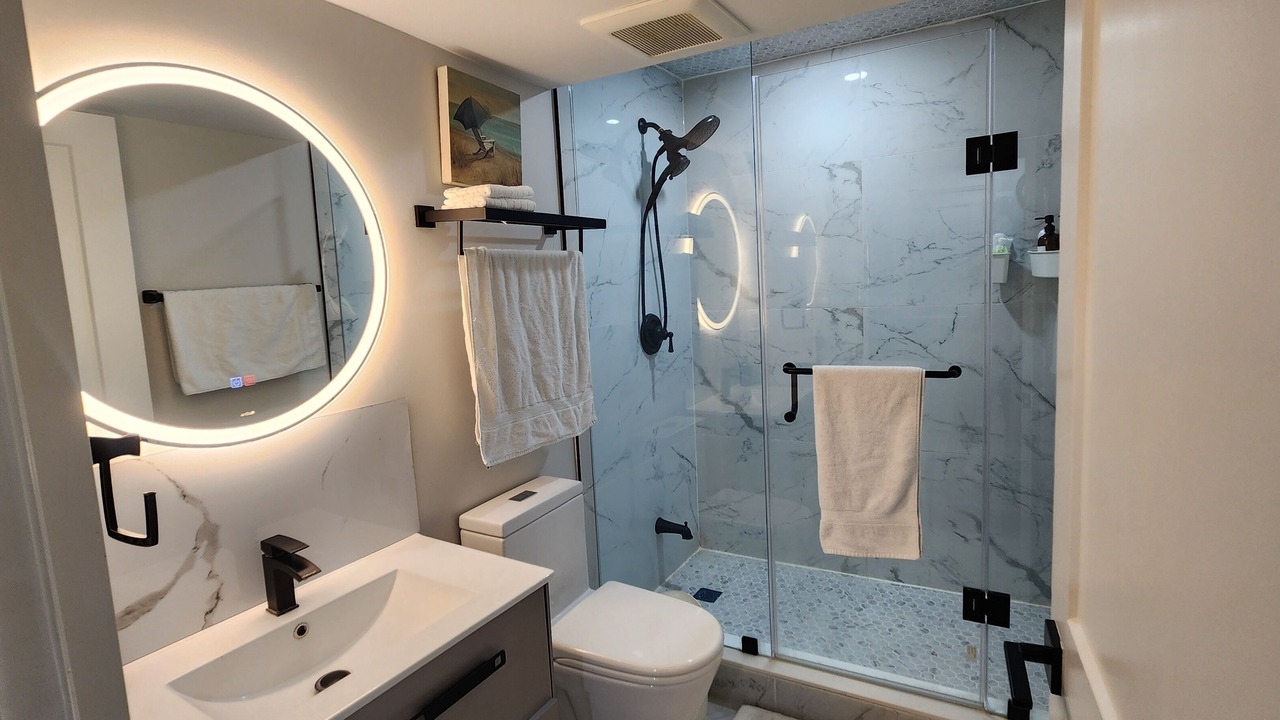 Photo of Bathroom in Grand River South