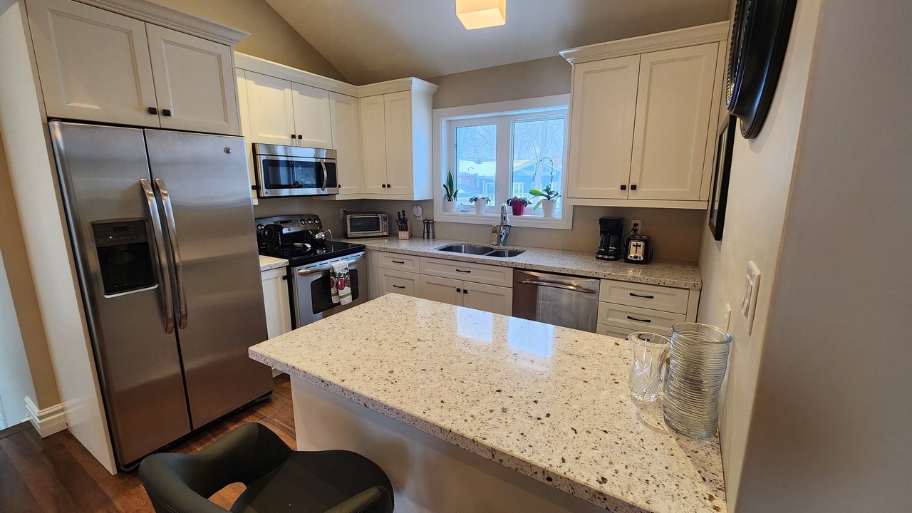 Photo of Kitchen in Barrie