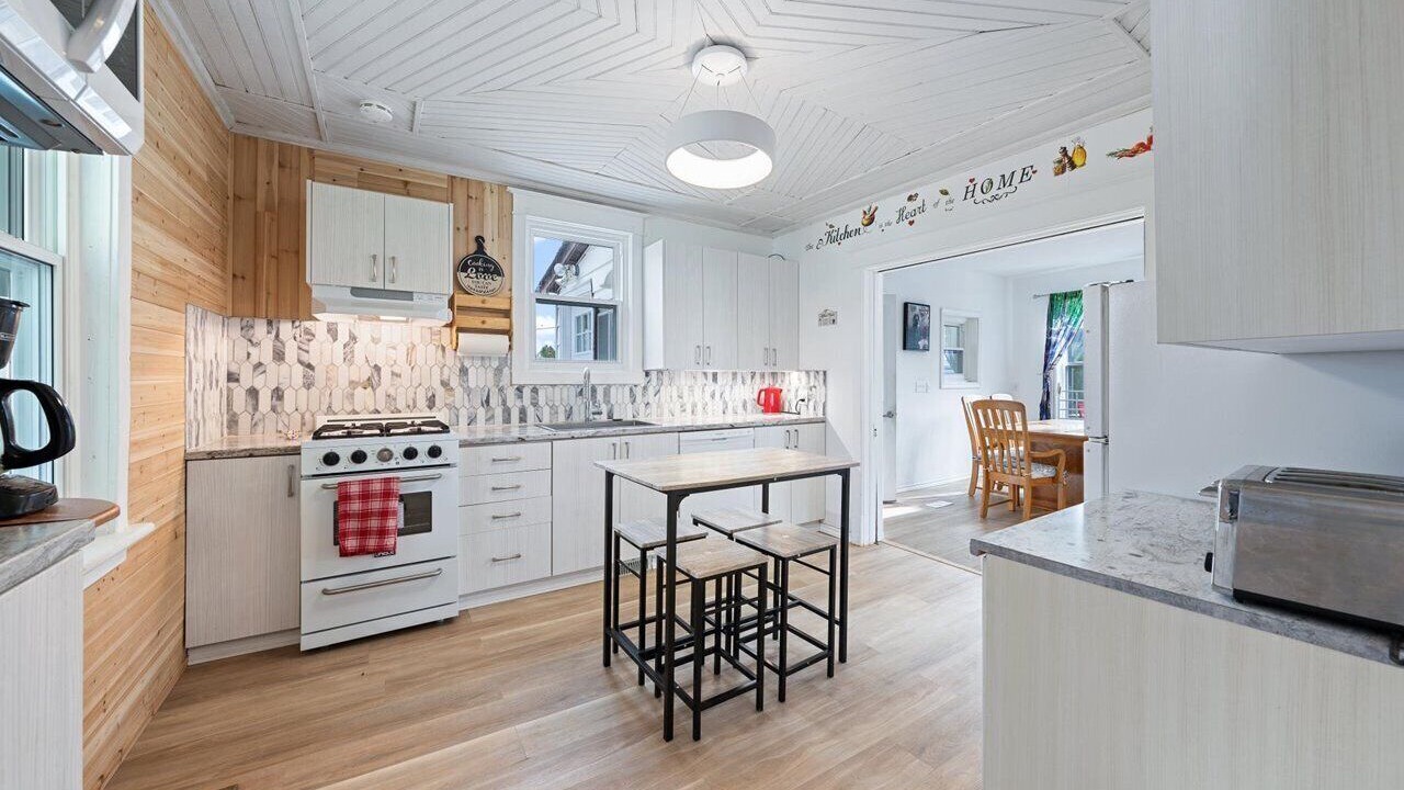 Photo of Kitchen in North Frontenac