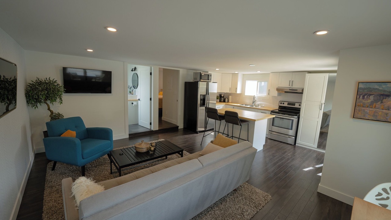 Photo of Livingroom in Okanagan-Similkameen
