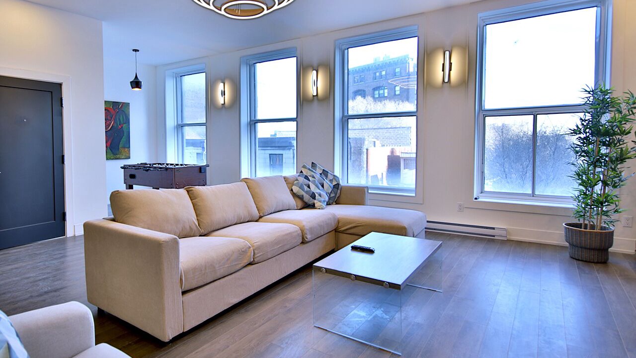 Photo of Livingroom in International District