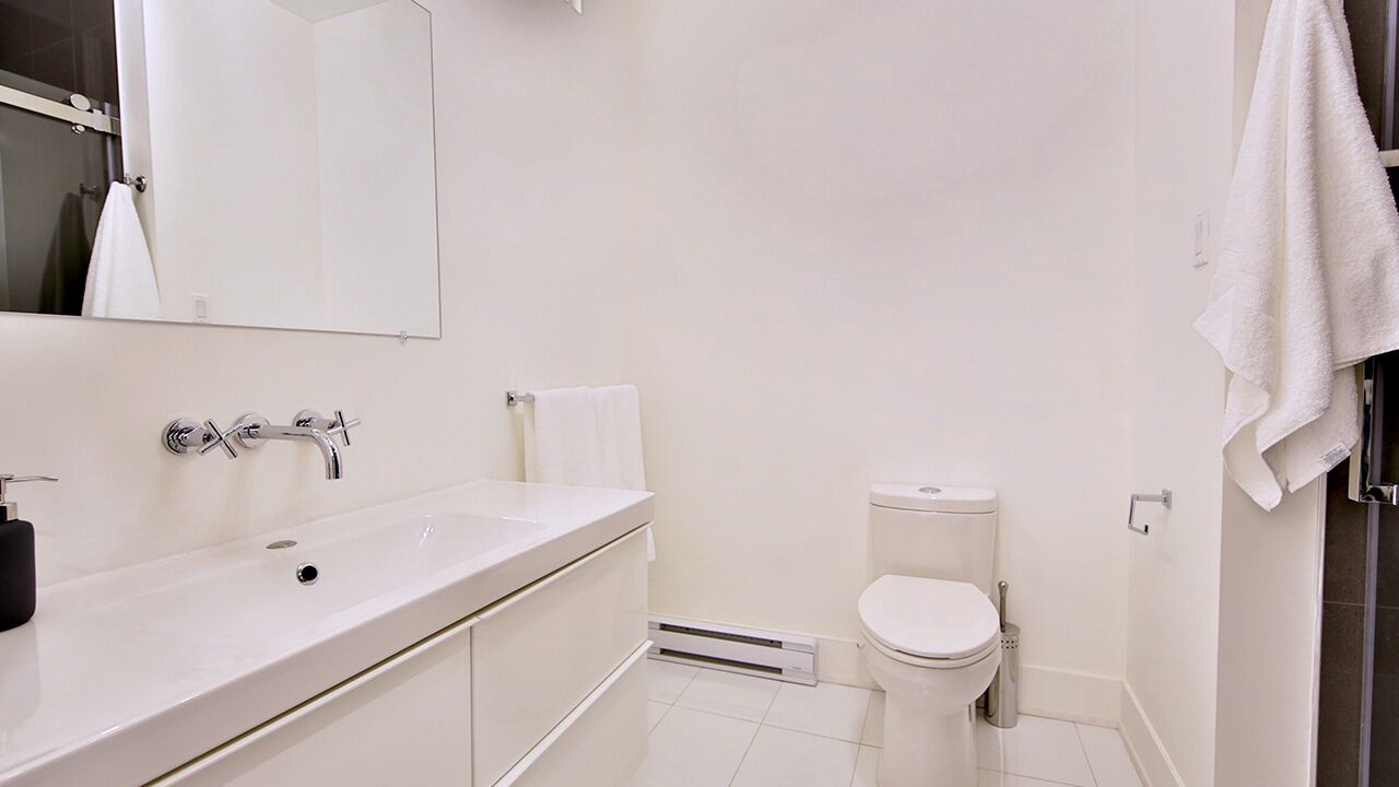 Photo of Bathroom in International District